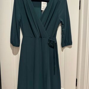 Elegant Green Wrap Dress